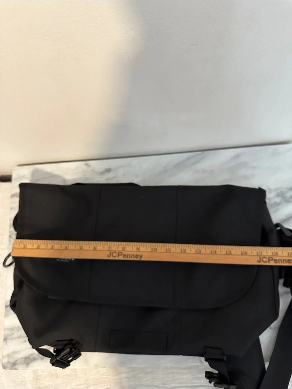Timbuk2 Black Messenger Bag with Padded Strap
